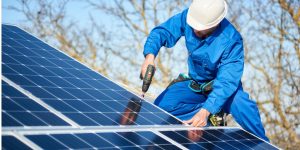 Installation Maintenance Panneaux Solaires Photovoltaïques à Chapelle-Spinasse